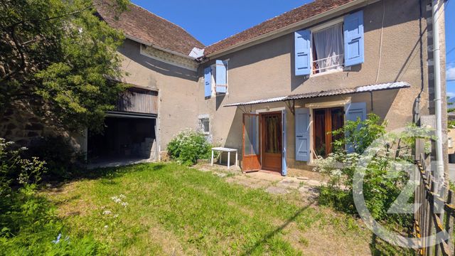 maison - ST LAURENT DU CROS - 05