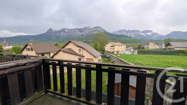Appartement T2 à vendre - 2 pièces - 24.26 m2 - ST BONNET EN CHAMPSAUR - 05 - PROVENCE-ALPES-COTE-D-AZUR - Century 21 Interalpes