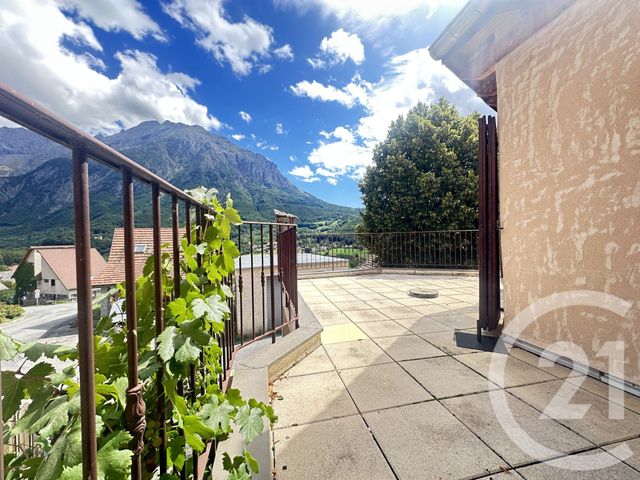 Appartement T3 à vendre - 3 pièces - 98.2 m2 - ST FIRMIN EN VALGODEMARD - 05 - PROVENCE-ALPES-COTE-D-AZUR - Century 21 Interalpes