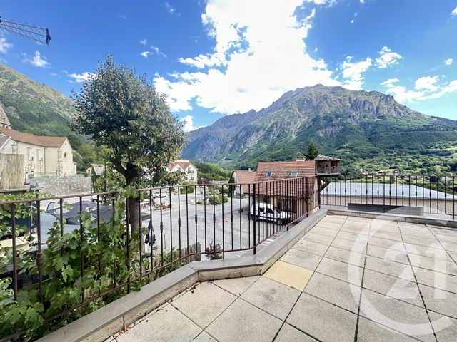 Afficher la photo en grand Appartement T3 à vendre - 3 pièces - 98.2 m2 - ST FIRMIN EN VALGODEMARD - 05 - PROVENCE-ALPES-COTE-D-AZUR - Century 21 Interalpes