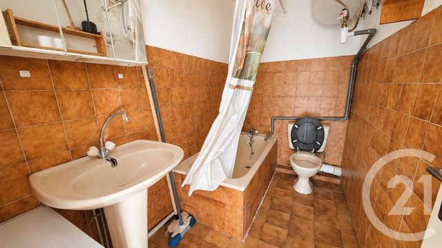 Appartement Studio à vendre - 1 pièce - 17.26 m2 - ST BONNET EN CHAMPSAUR - 05 - PROVENCE-ALPES-COTE-D-AZUR - Century 21 Interalpes