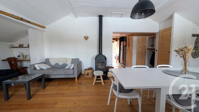 Appartement T3 à vendre - 3 pièces - 56.47 m2 - ANCELLE - 05 - PROVENCE-ALPES-COTE-D-AZUR - Century 21 Interalpes