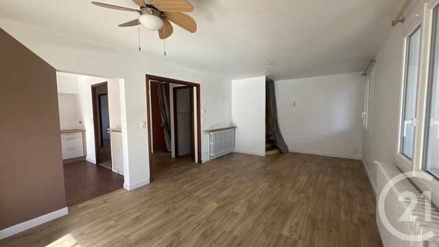 maison à louer - 6 pièces - 139.9 m2 - ST BONNET EN CHAMPSAUR - 05 - PROVENCE-ALPES-COTE-D-AZUR - Century 21 Interalpes