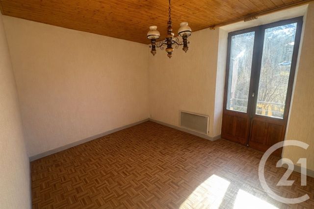 Appartement F2 bis à louer - 2 pièces - 43.47 m2 - LA FARE EN CHAMPSAUR - 05 - PROVENCE-ALPES-COTE-D-AZUR - Century 21 Interalpes