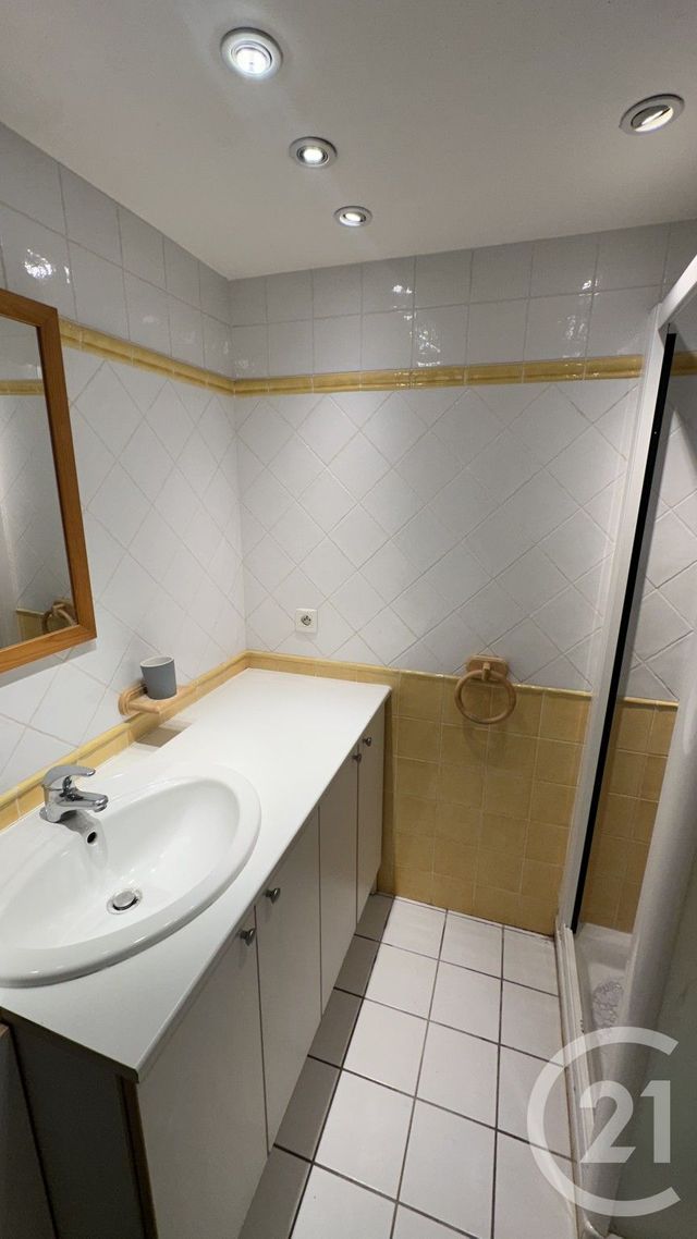 Appartement F5 à louer - 5 pièces - 78.77 m2 - CHABOTTES - 05 - PROVENCE-ALPES-COTE-D-AZUR - Century 21 Interalpes