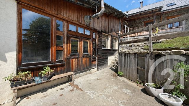 maison à vendre - 12 pièces - 315.81 m2 - ST JEAN ST NICOLAS - 05 - PROVENCE-ALPES-COTE-D-AZUR - Century 21 Interalpes