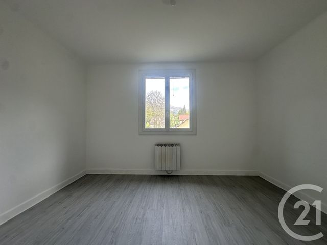 Appartement T4 à vendre - 4 pièces - 86.06 m2 - ST JEAN ST NICOLAS - 05 - PROVENCE-ALPES-COTE-D-AZUR - Century 21 Interalpes