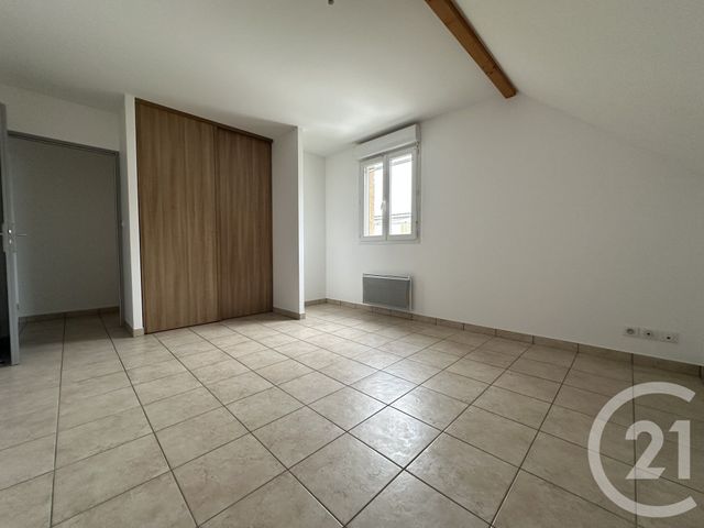 maison à louer - 6 pièces - 121.43 m2 - ST LAURENT DU CROS - 05 - PROVENCE-ALPES-COTE-D-AZUR - Century 21 Interalpes