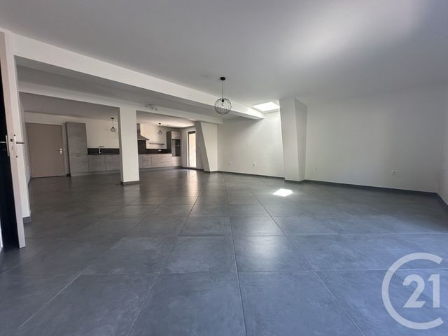 Appartement T4 à louer - 4 pièces - 150.99 m2 - LAYE - 05 - PROVENCE-ALPES-COTE-D-AZUR - Century 21 Interalpes