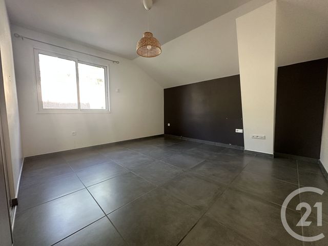 Appartement T4 à louer - 4 pièces - 150.99 m2 - LAYE - 05 - PROVENCE-ALPES-COTE-D-AZUR - Century 21 Interalpes