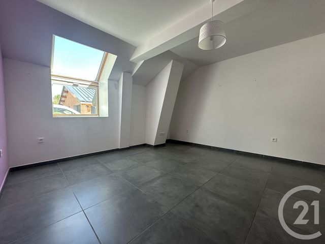 Appartement T4 à louer - 4 pièces - 150.99 m2 - LAYE - 05 - PROVENCE-ALPES-COTE-D-AZUR - Century 21 Interalpes
