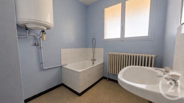 Appartement T4 à vendre - 4 pièces - 74.22 m2 - ST BONNET EN CHAMPSAUR - 05 - PROVENCE-ALPES-COTE-D-AZUR - Century 21 Interalpes