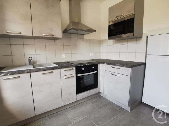 Appartement T4 à louer - 4 pièces - 88.84 m2 - ST LAURENT DU CROS - 05 - PROVENCE-ALPES-COTE-D-AZUR - Century 21 Interalpes