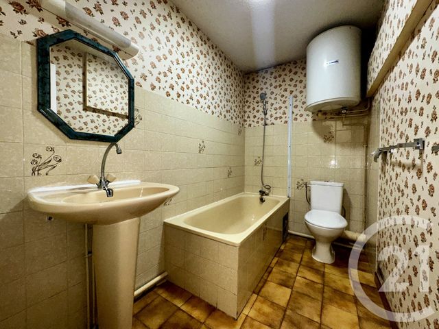 Appartement T2 à louer - 2 pièces - 28.6 m2 - ST BONNET EN CHAMPSAUR - 05 - PROVENCE-ALPES-COTE-D-AZUR - Century 21 Interalpes