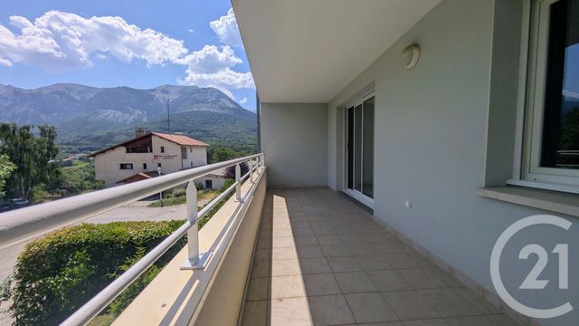 Appartement T4 à louer - 4 pièces - 78.45 m2 - ST BONNET EN CHAMPSAUR - 05 - PROVENCE-ALPES-COTE-D-AZUR - Century 21 Interalpes