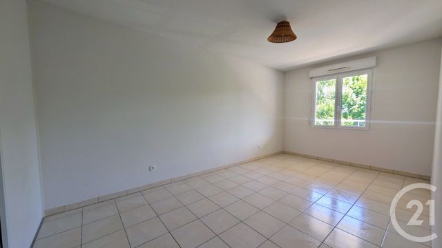 Appartement T4 à louer - 4 pièces - 78.45 m2 - ST BONNET EN CHAMPSAUR - 05 - PROVENCE-ALPES-COTE-D-AZUR - Century 21 Interalpes