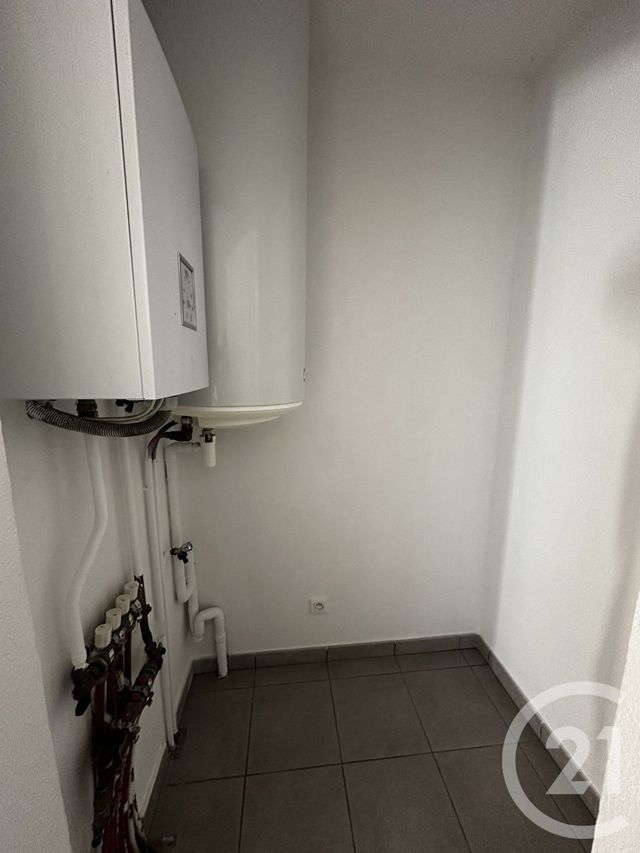 Appartement T3 à louer - 3 pièces - 58.3 m2 - ST BONNET EN CHAMPSAUR - 05 - PROVENCE-ALPES-COTE-D-AZUR - Century 21 Interalpes