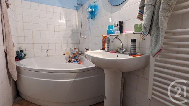 immeuble à vendre - 453.0 m2 - LE NOYER - 05 - PROVENCE-ALPES-COTE-D-AZUR - Century 21 Interalpes