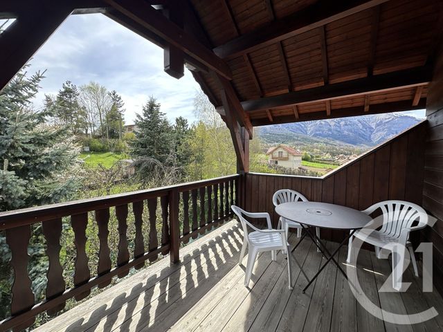 Appartement T3 à vendre - 3 pièces - 89.63 m2 - ST LAURENT DU CROS - 05 - PROVENCE-ALPES-COTE-D-AZUR - Century 21 Interalpes